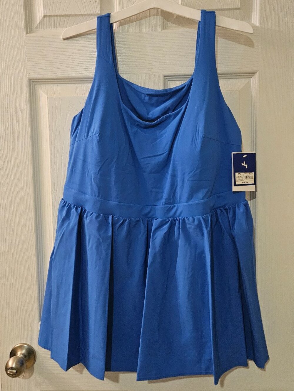 JoyLab Womens Active. Blue Square Neck Size XXL Built-In Shorts. NWT
